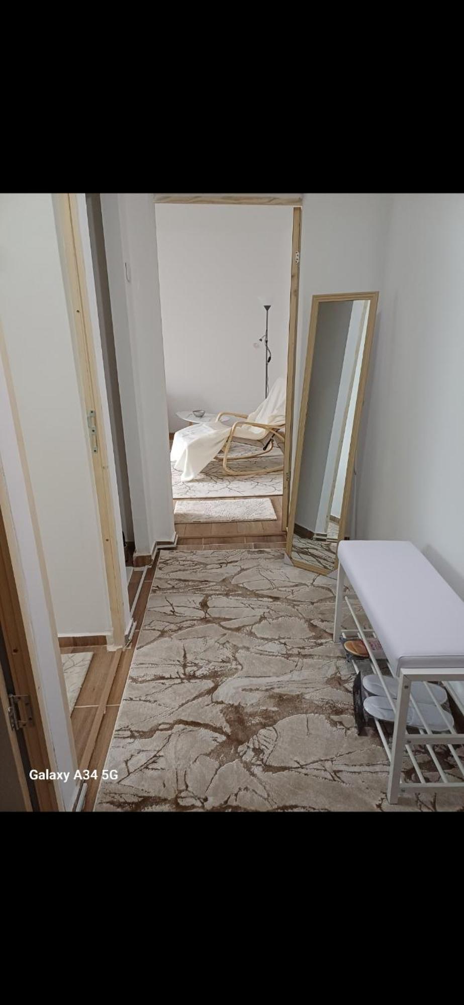 Garsoniera Luminoasa Διαμέρισμα Κραϊόβα Εξωτερικό φωτογραφία